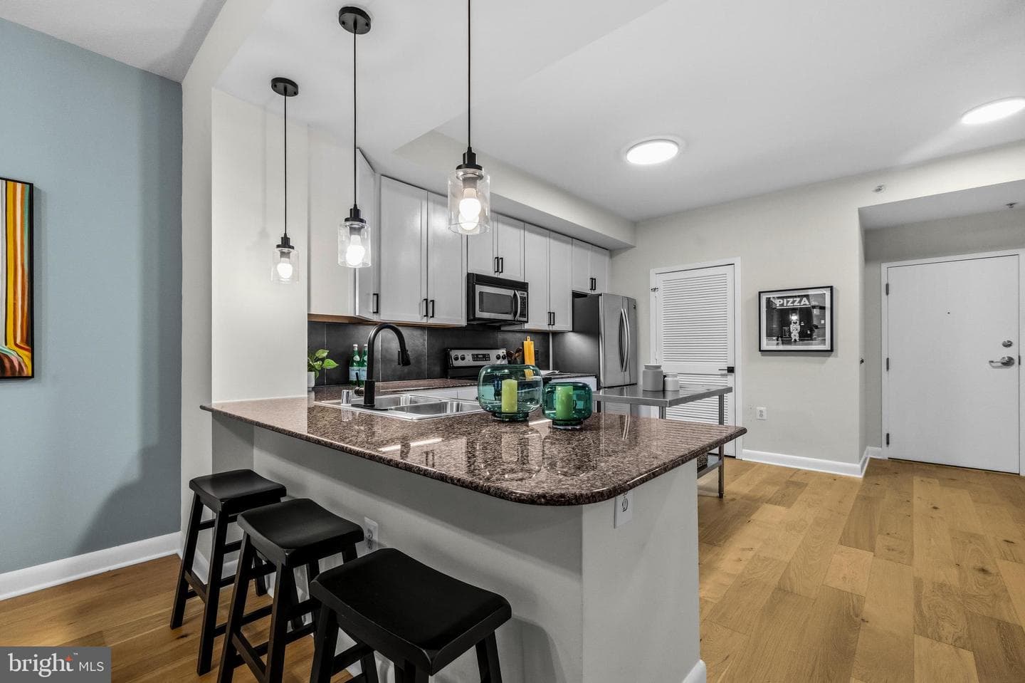 400 Massachusetts Avenue NW #414 photo 4
