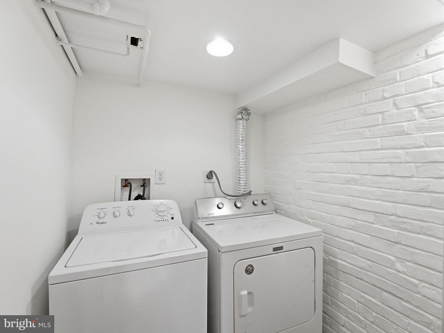 2111 4th Street NE photo 24