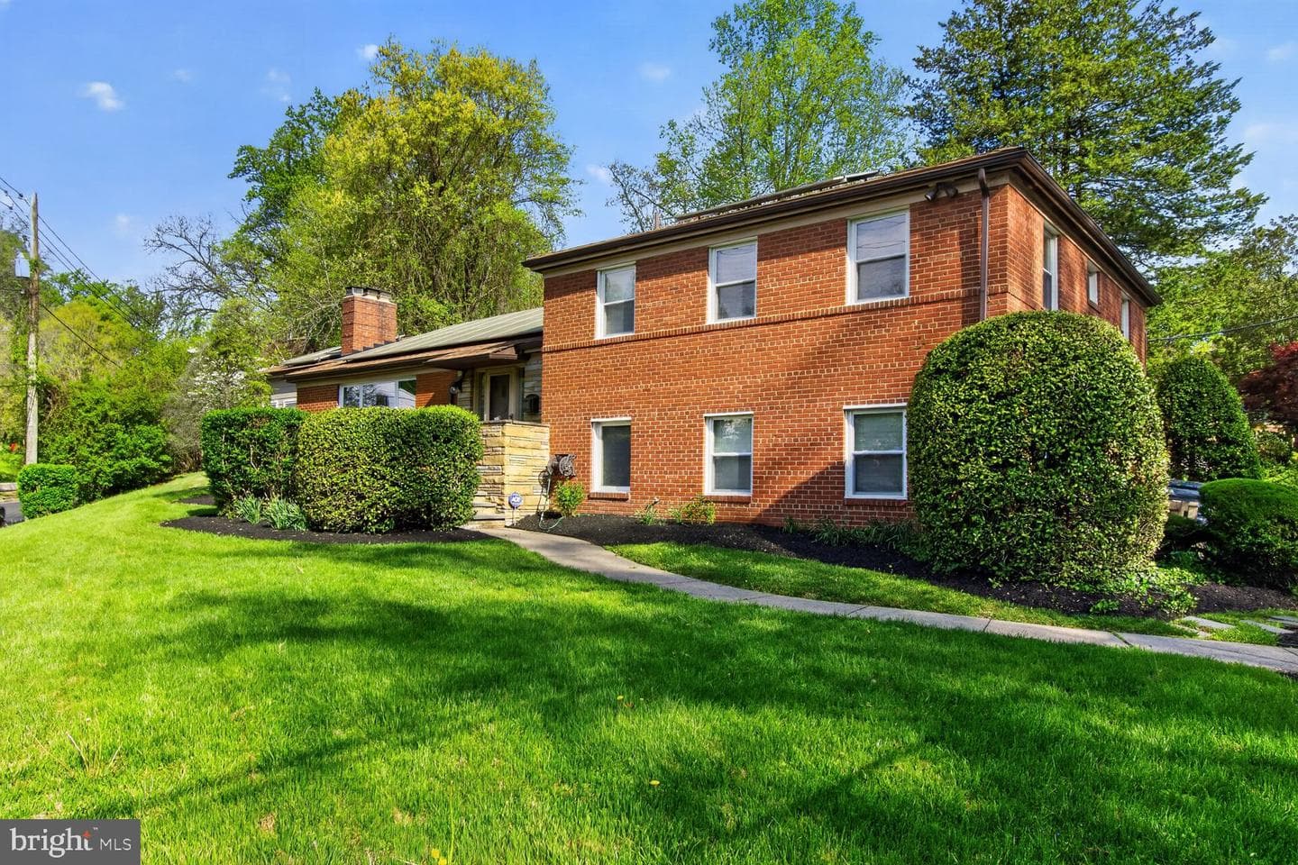 1801 Primrose Road NW photo 47