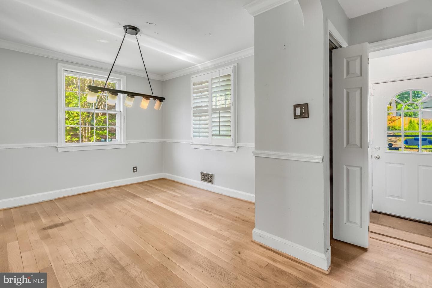 5544 29th Street NW photo 3