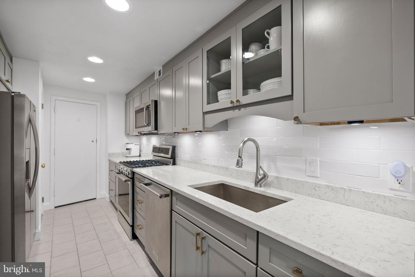 700 New Hampshire Avenue NW #105 photo 10