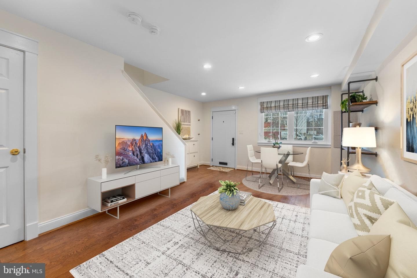 1527 K Street SE, Washington
