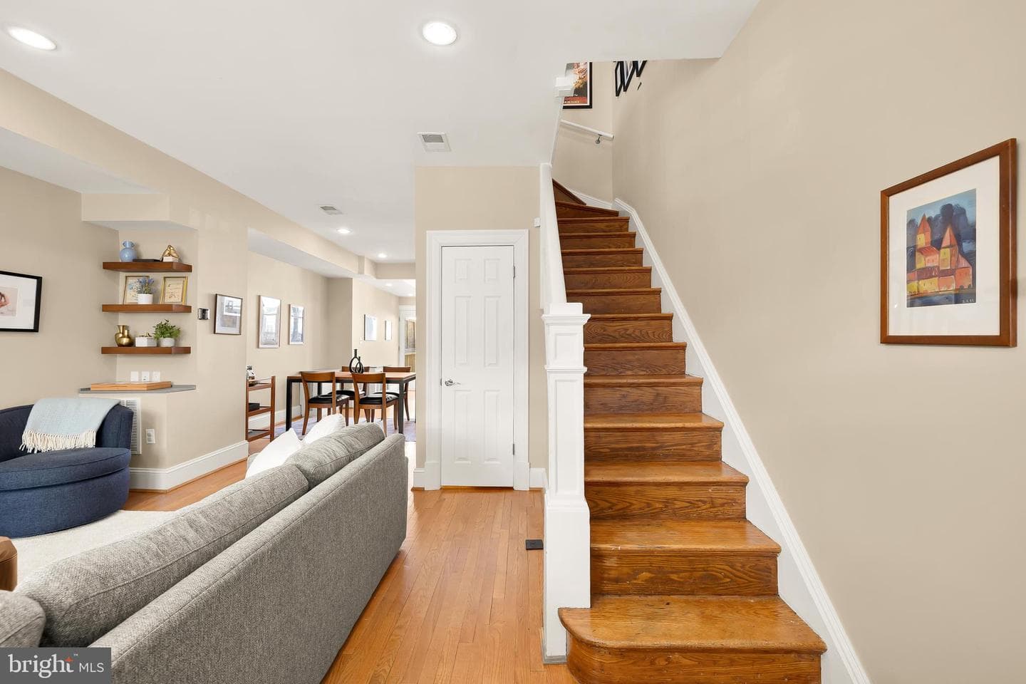 407 Delafield Place NW photo 5
