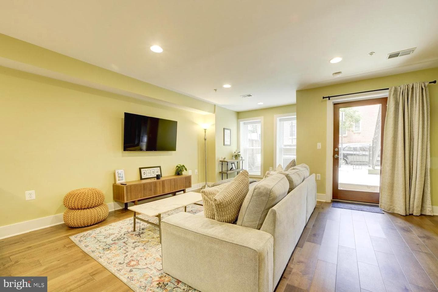 2505 17th Street NW #1 photo 4