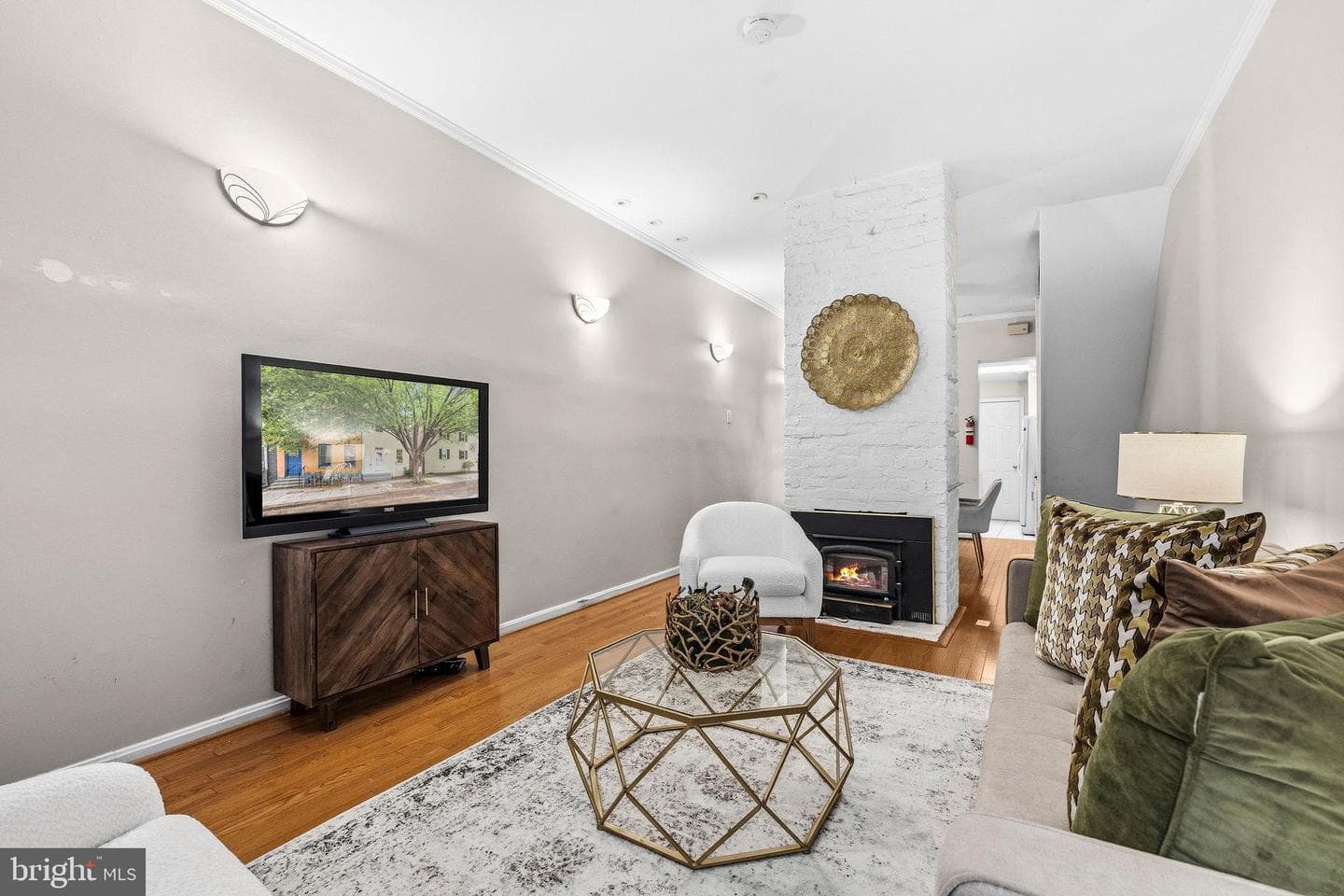 473 Ridge Street NW photo 5