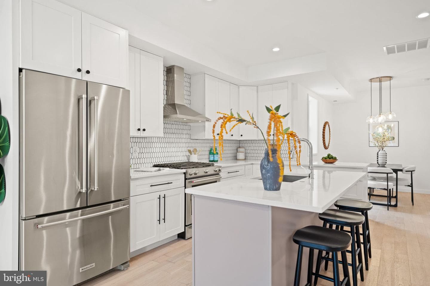 731 Fairmont Street NW #2 photo 3