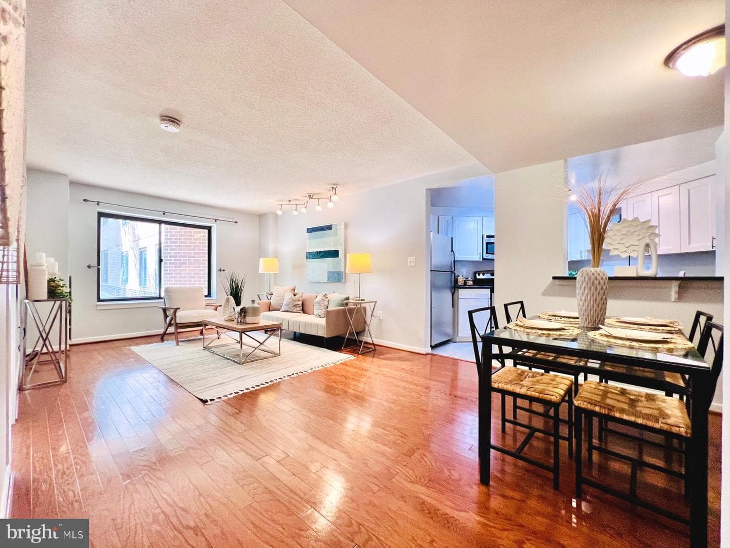 2111 Wisconsin Avenue NW #110 photo 3