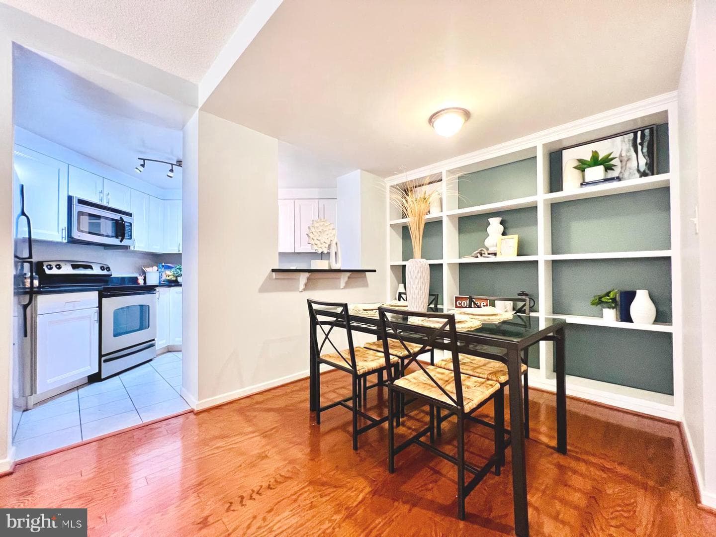 2111 Wisconsin Avenue NW #110 photo 5