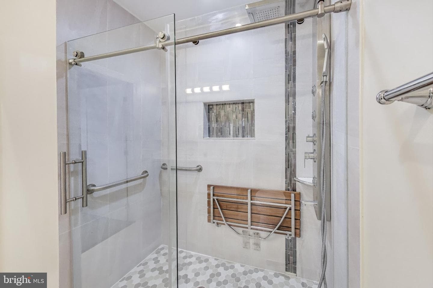 625 Park Road NW #206 photo 19