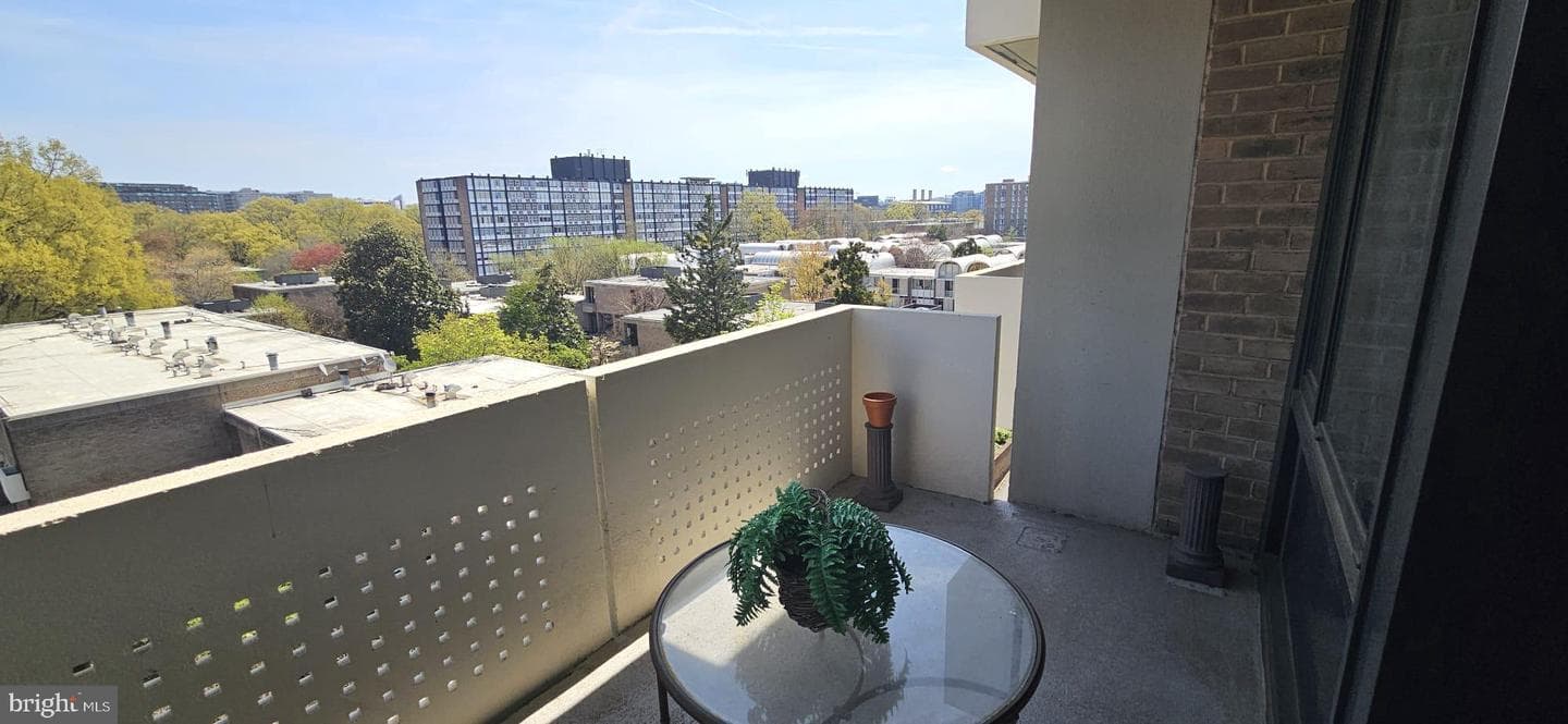 1250 4th Street SW #w405 photo 11