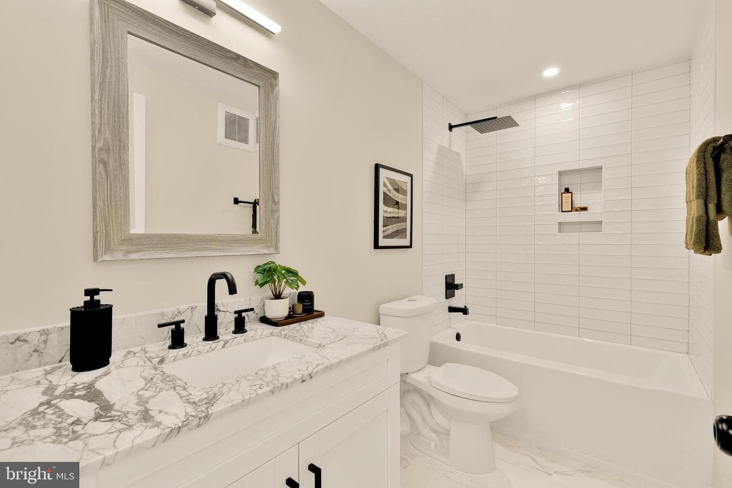 2606 41st Street NW #6 photo 16