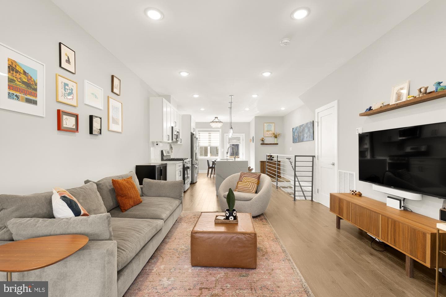 1105 Queen Street NE #1 photo 5