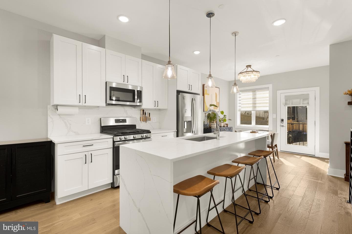 1105 Queen Street NE #1 photo 8