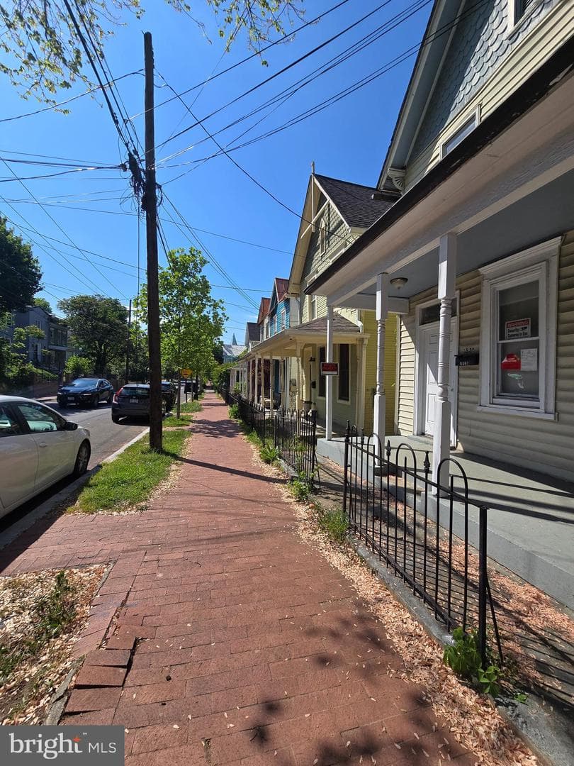 1520 W Street SE photo 16