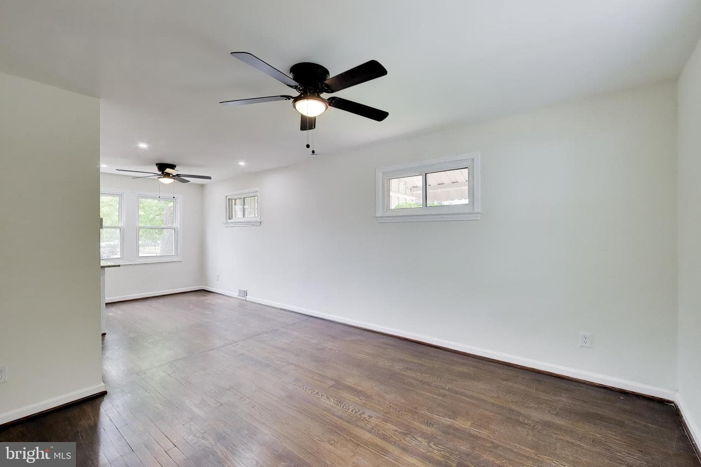186 Forrester Street SW photo 6