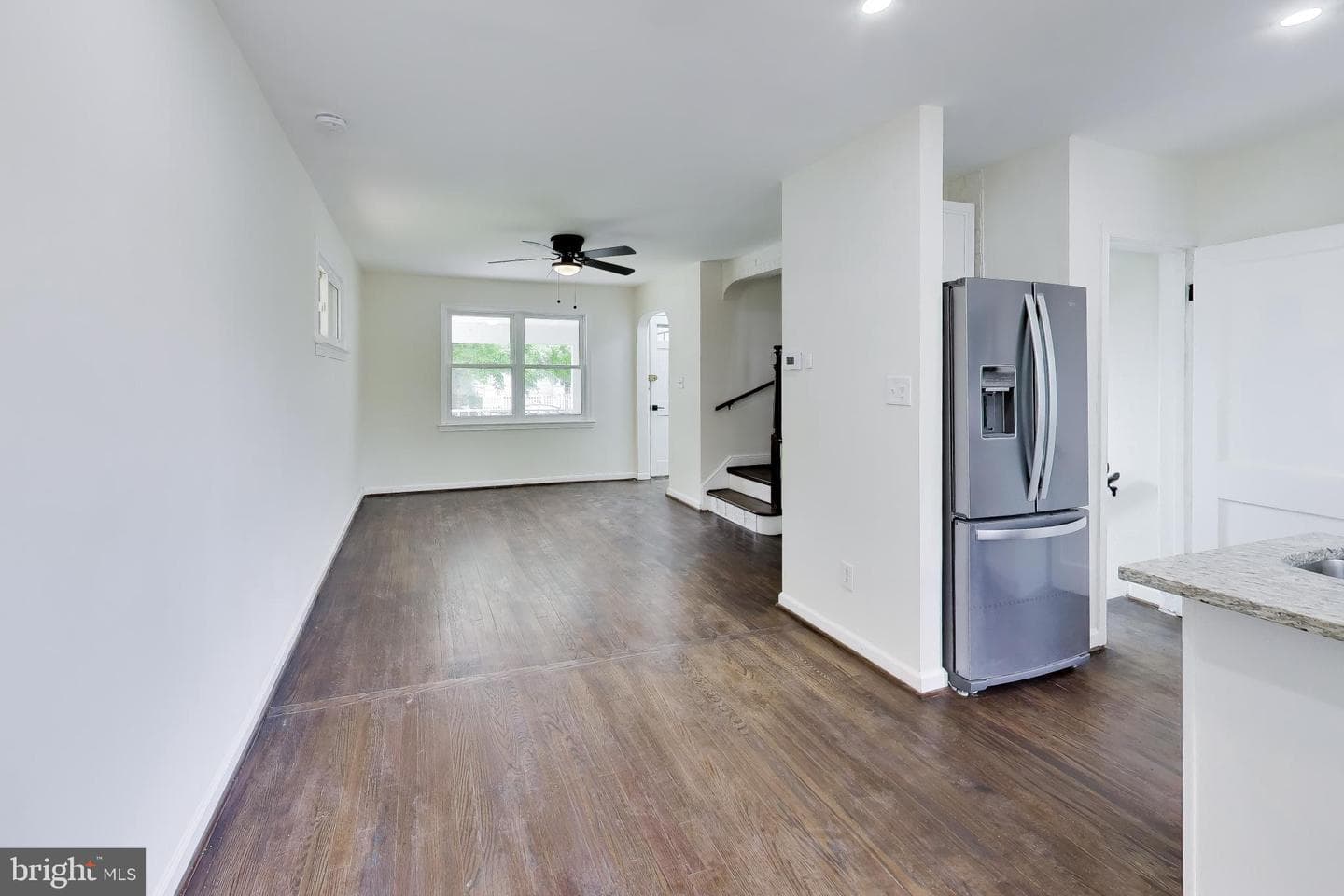 186 Forrester Street SW photo 8