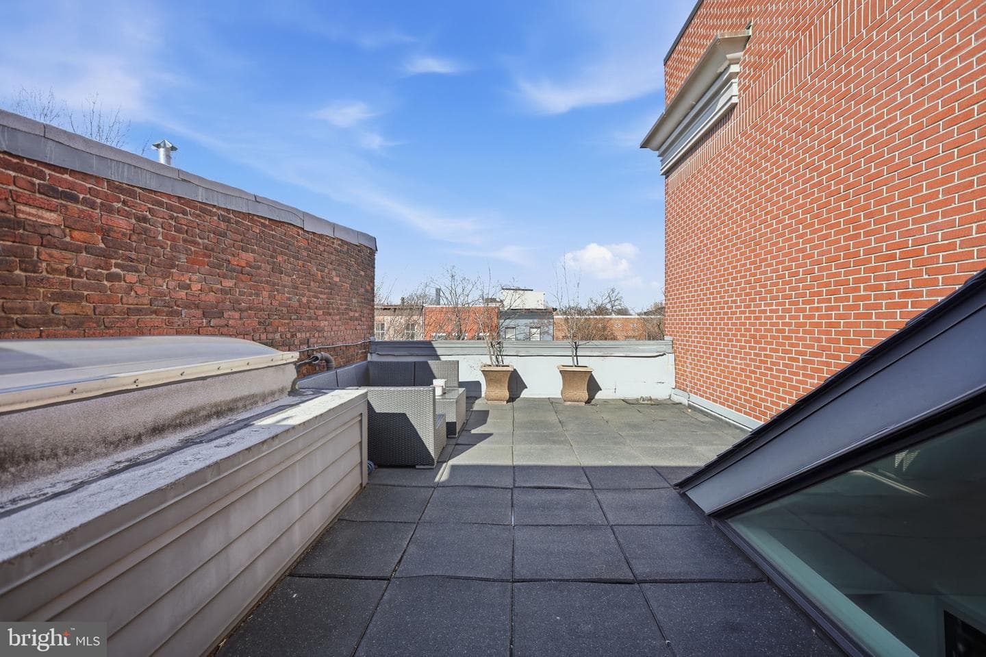 1331 Constitution Avenue NE photo 17