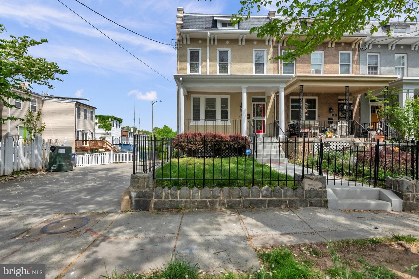641 Gallatin Street NW photo 4