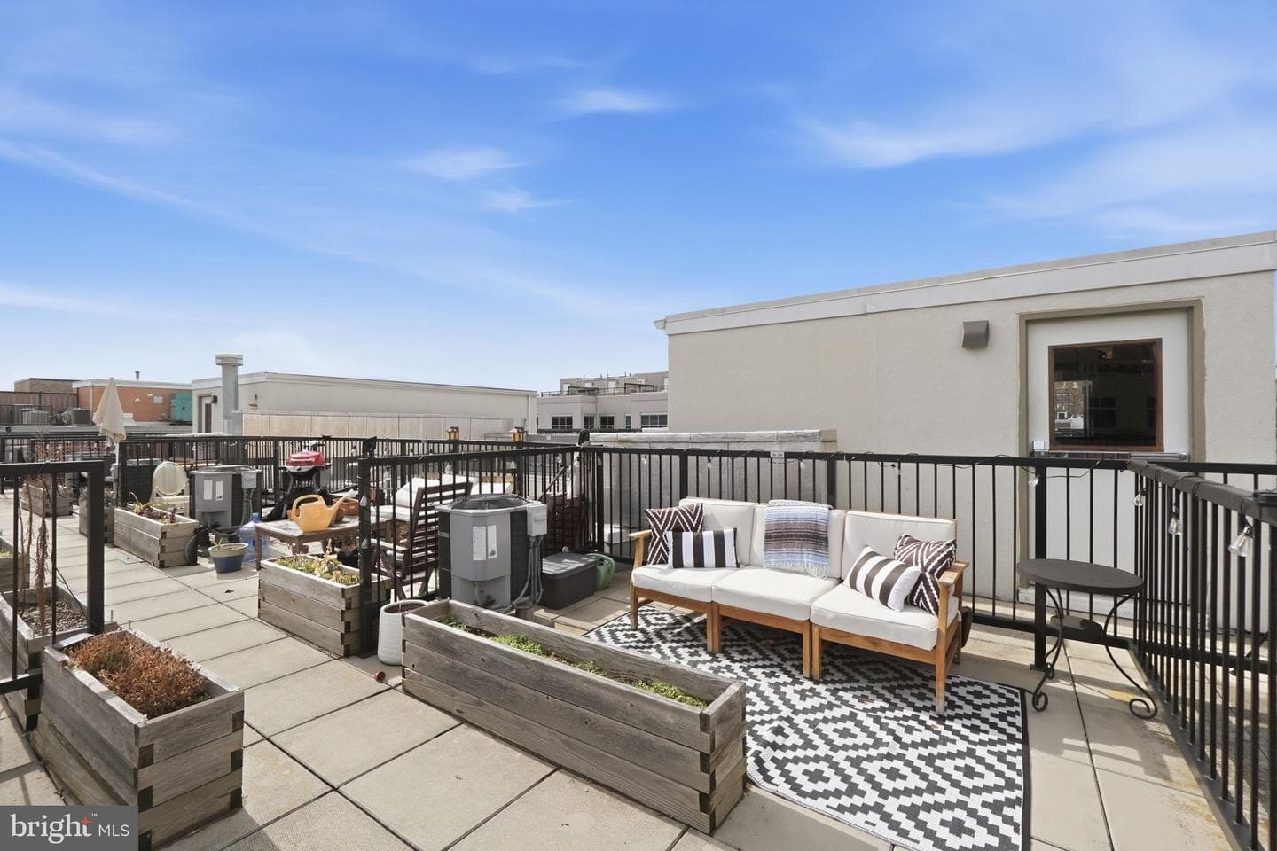 2424 17th Street NW #104 photo 18