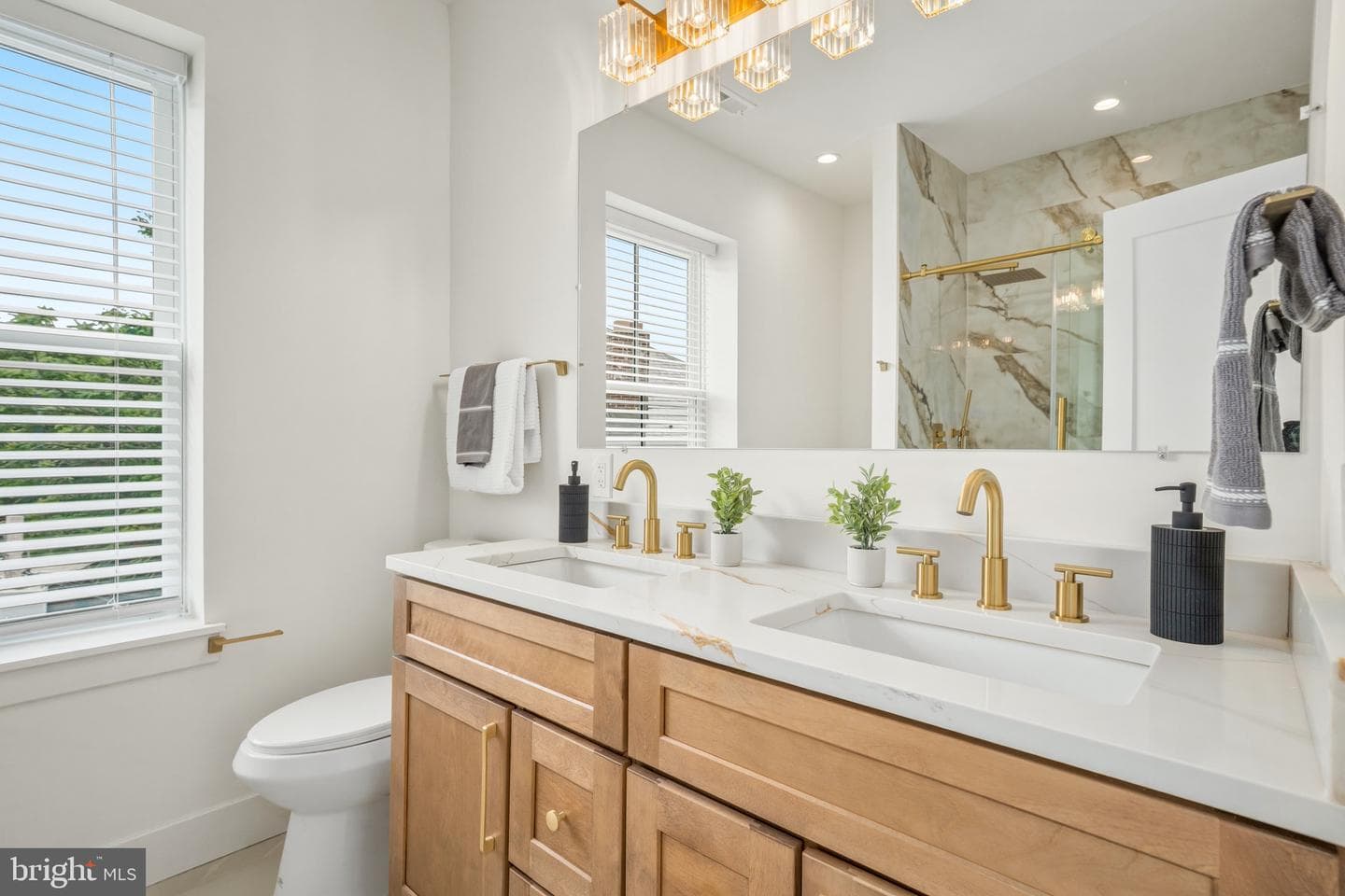 1614 Kilbourne Place NW #2 photo 23