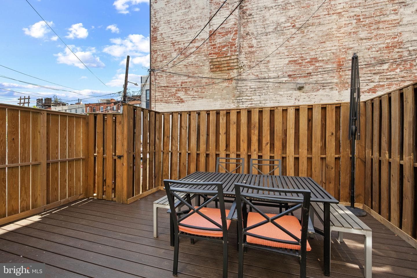 950 Westminster Street NW photo 32