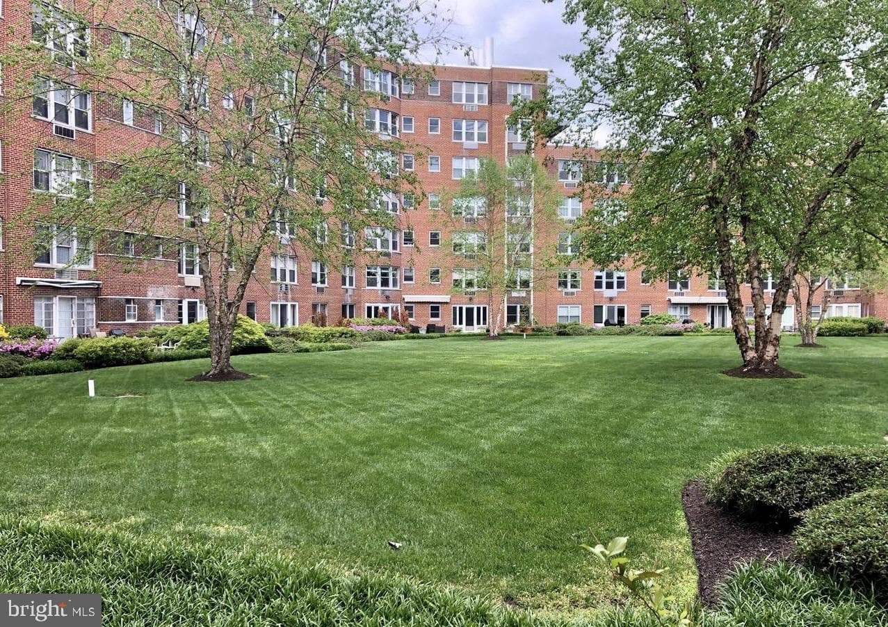 2500 Q Street NW #605 photo 40