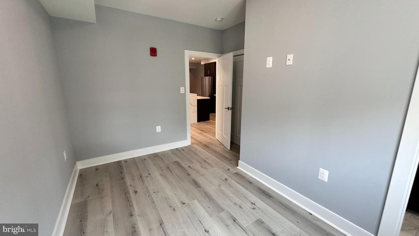 818 Kennedy Street NW #6 photo 8