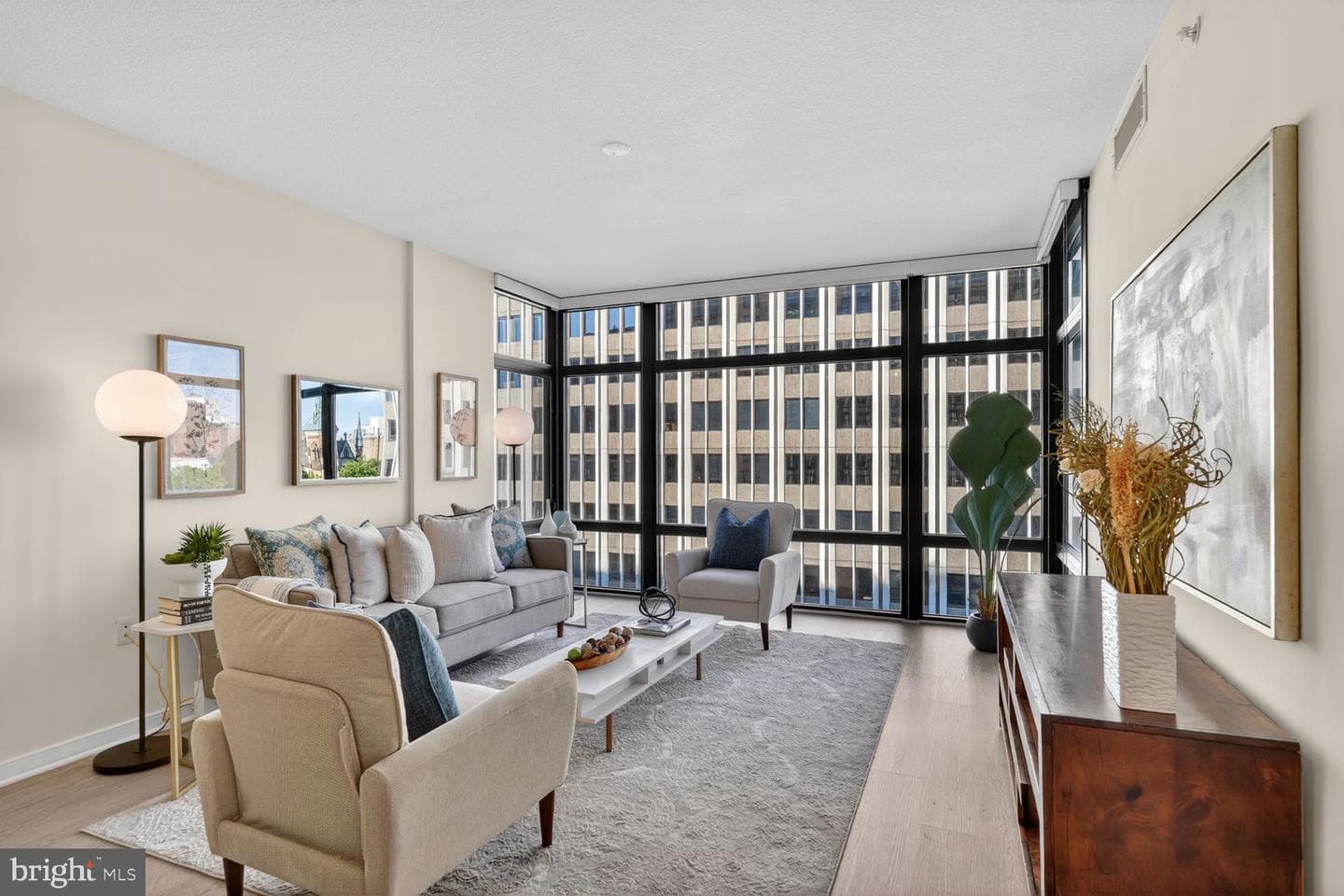 1010 Massachusetts Avenue NW #807 photo 2