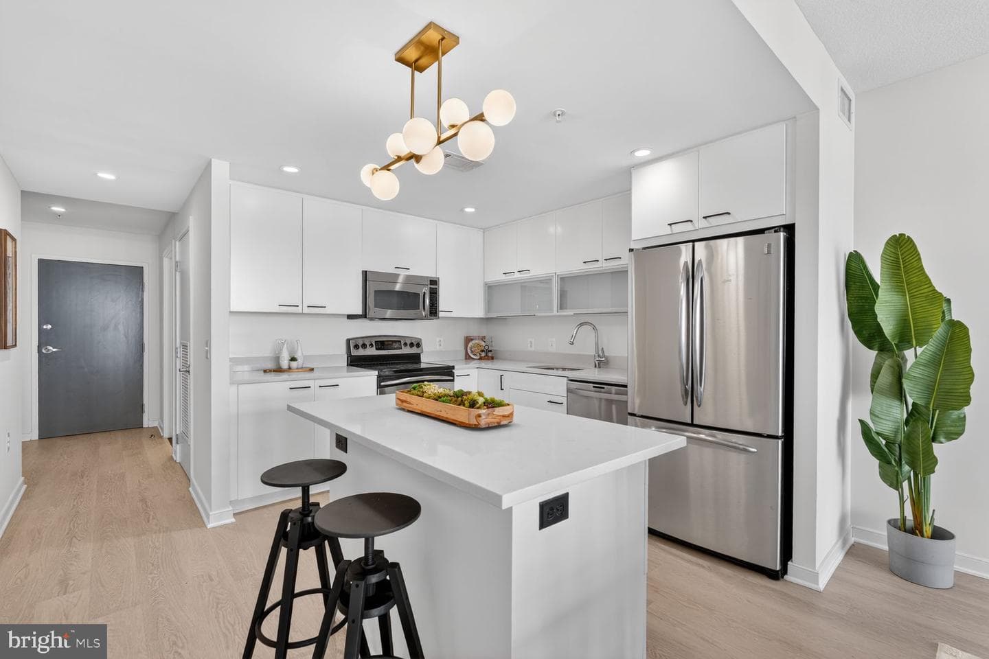 1010 Massachusetts Avenue NW #807 photo 5