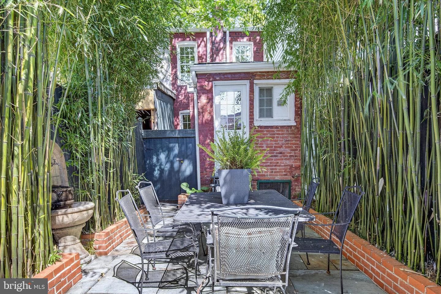 1317 Potomac Avenue SE photo 22