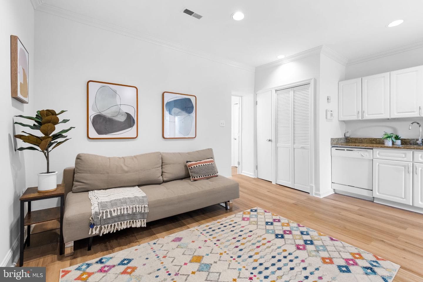 1238 Queen Street NE #3 photo 5