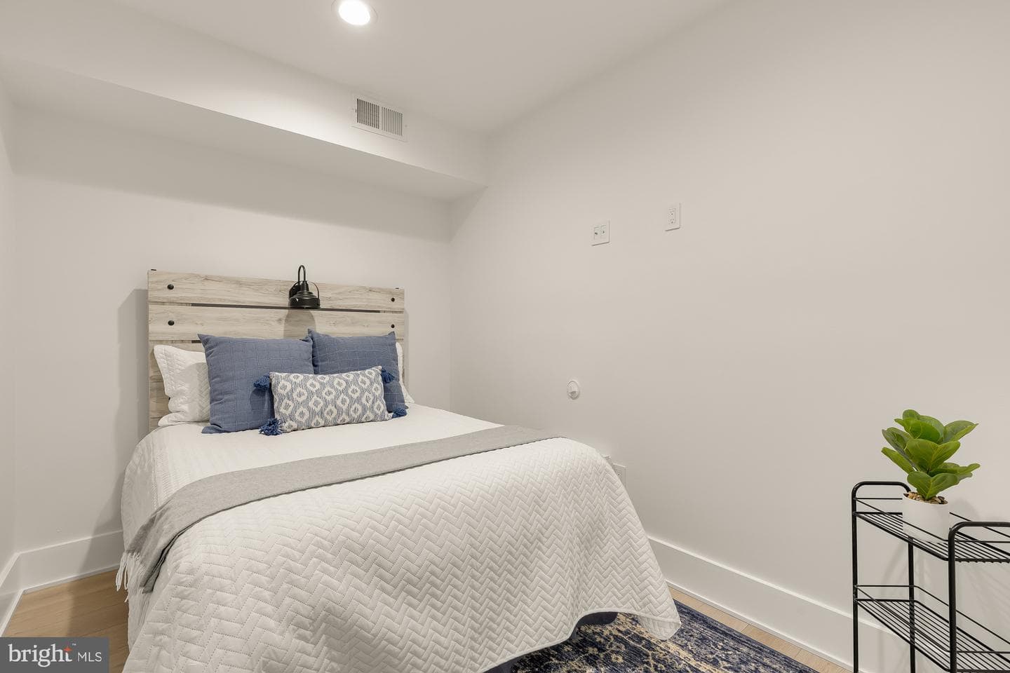 1435 11th Street NW #1 photo 15