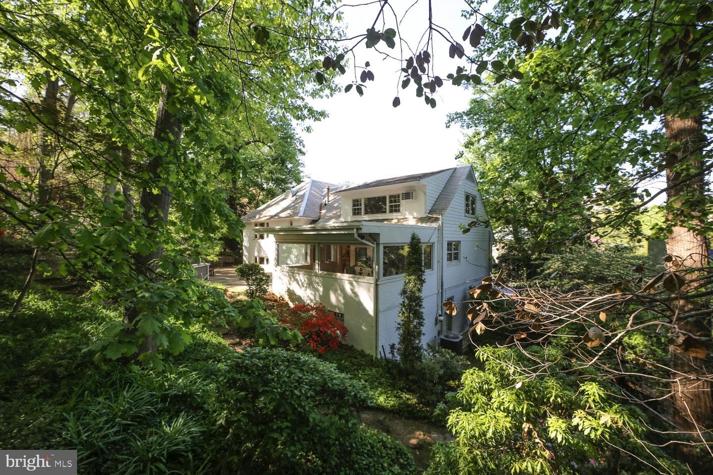 2824 Ellicott Street NW photo 27