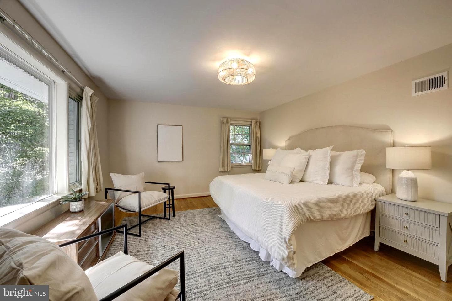 2824 Ellicott Street NW photo 34