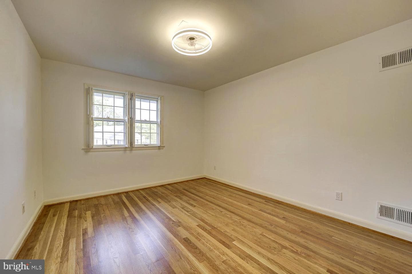 2824 Ellicott Street NW photo 38