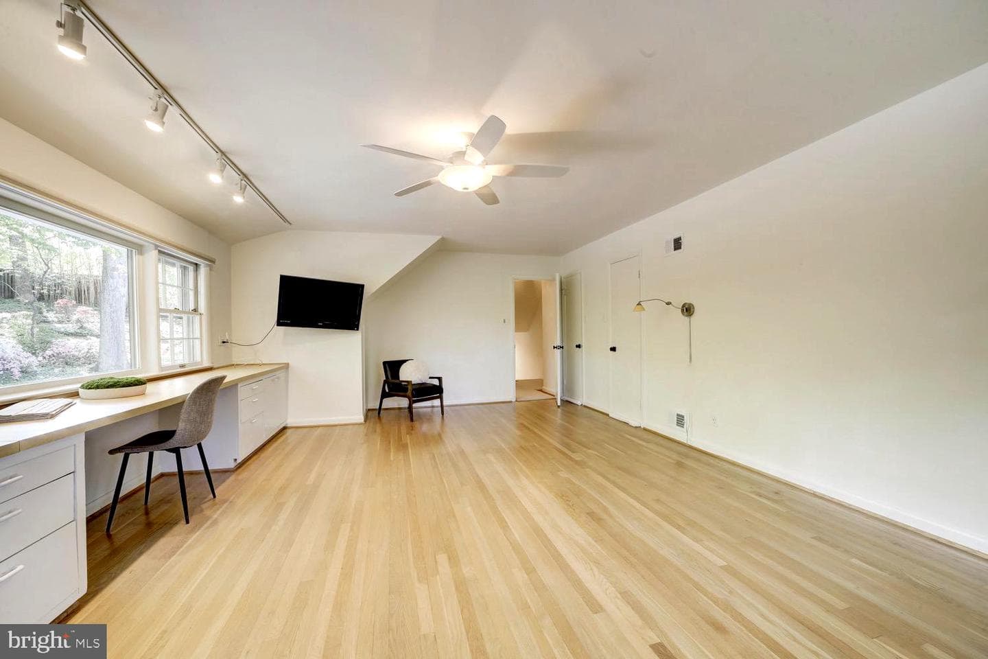 2824 Ellicott Street NW photo 41