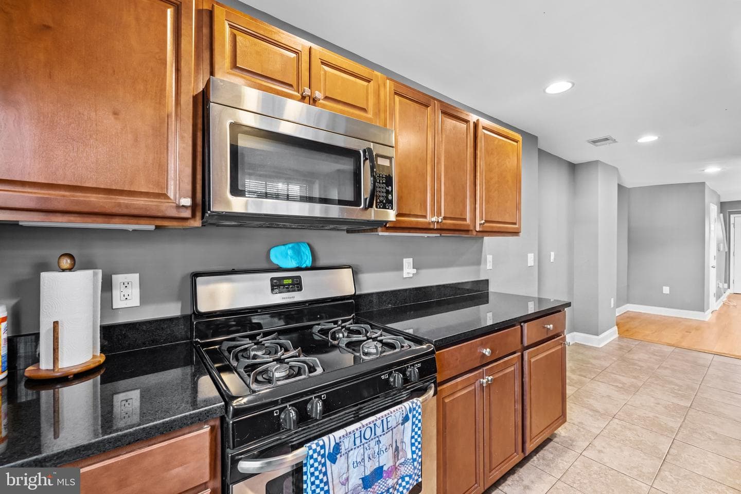 108 Kenilworth Avenue NE photo 11