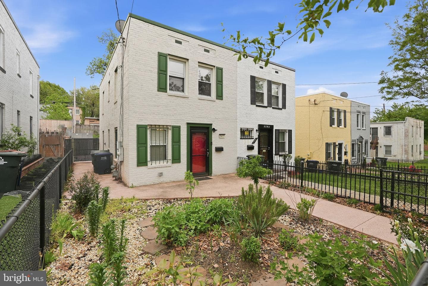 3417 B Street SE, Washington