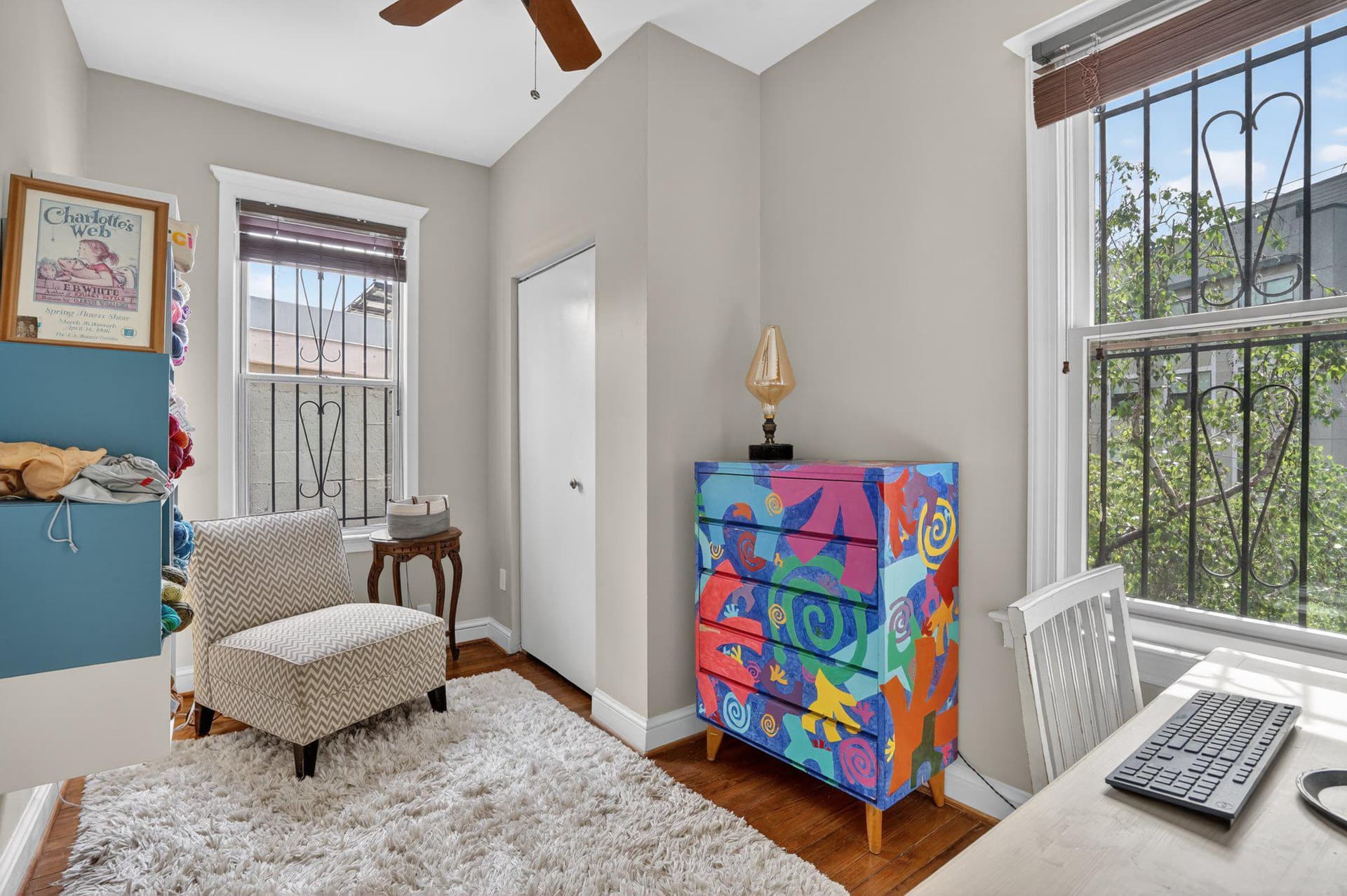 1233 E St SE photo 22