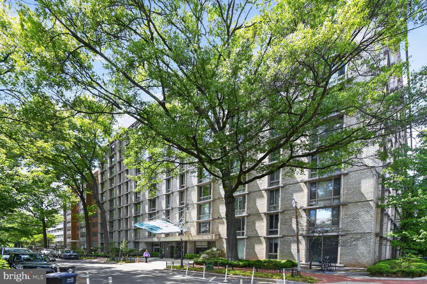 940 25th Street NW #215-S, Washington