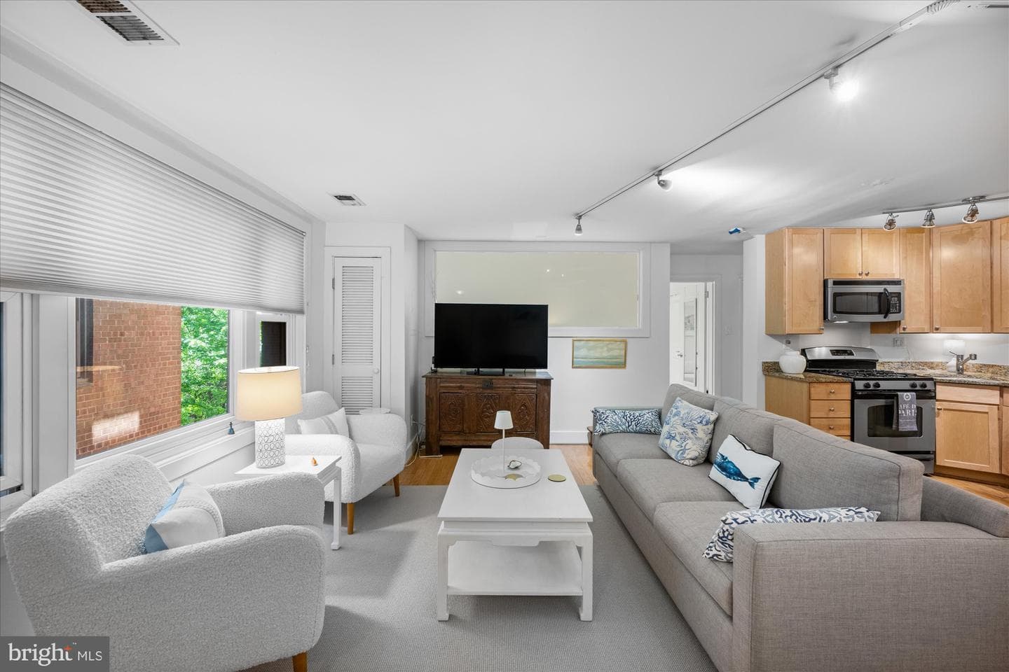 4840 Macarthur Boulevard NW #402 photo 5