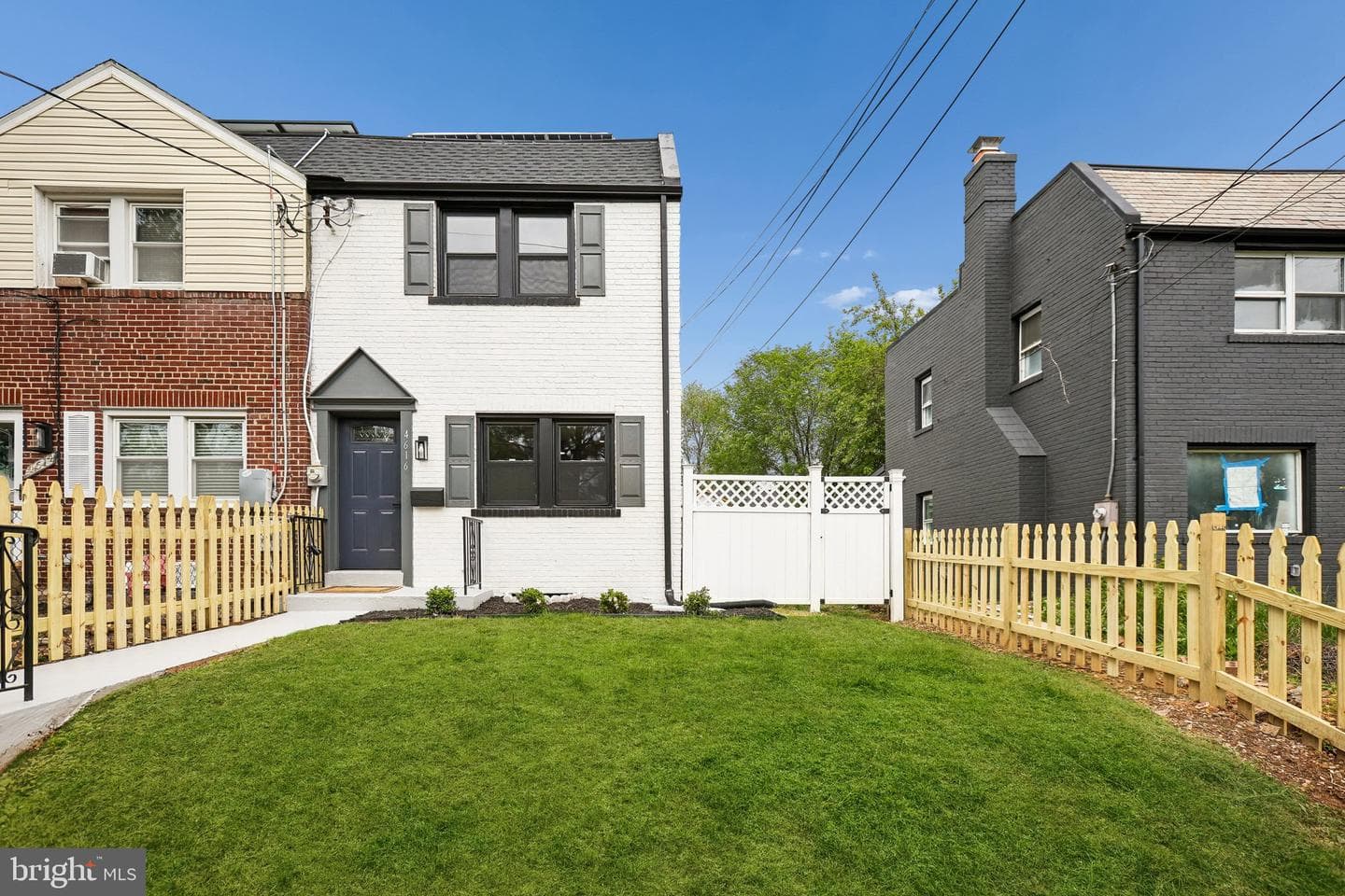 4616 Hanna Place SE photo 4