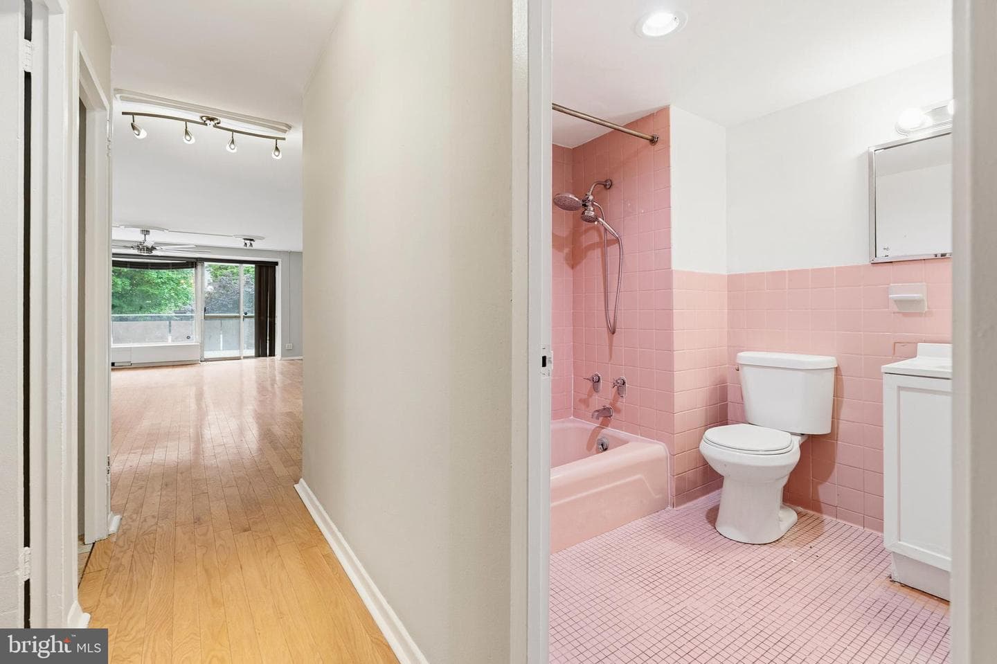 410 O Street SW #106 photo 20