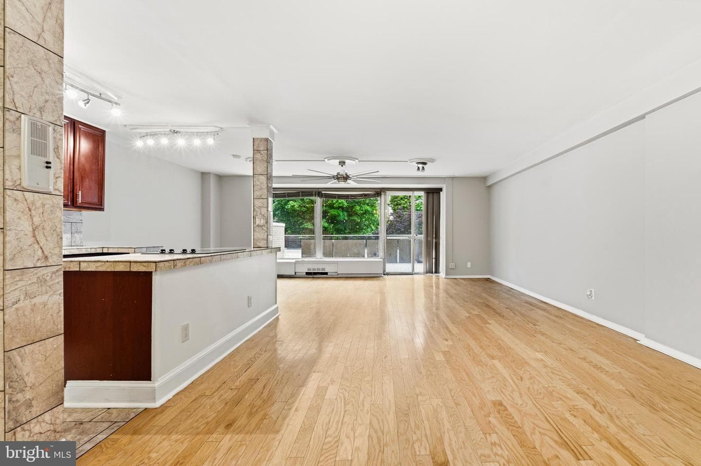 410 O Street SW #106 photo 6
