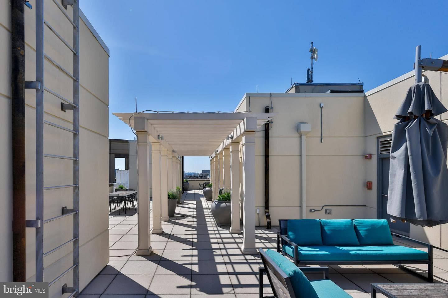 301 Massachusetts Avenue NW #204 photo 39