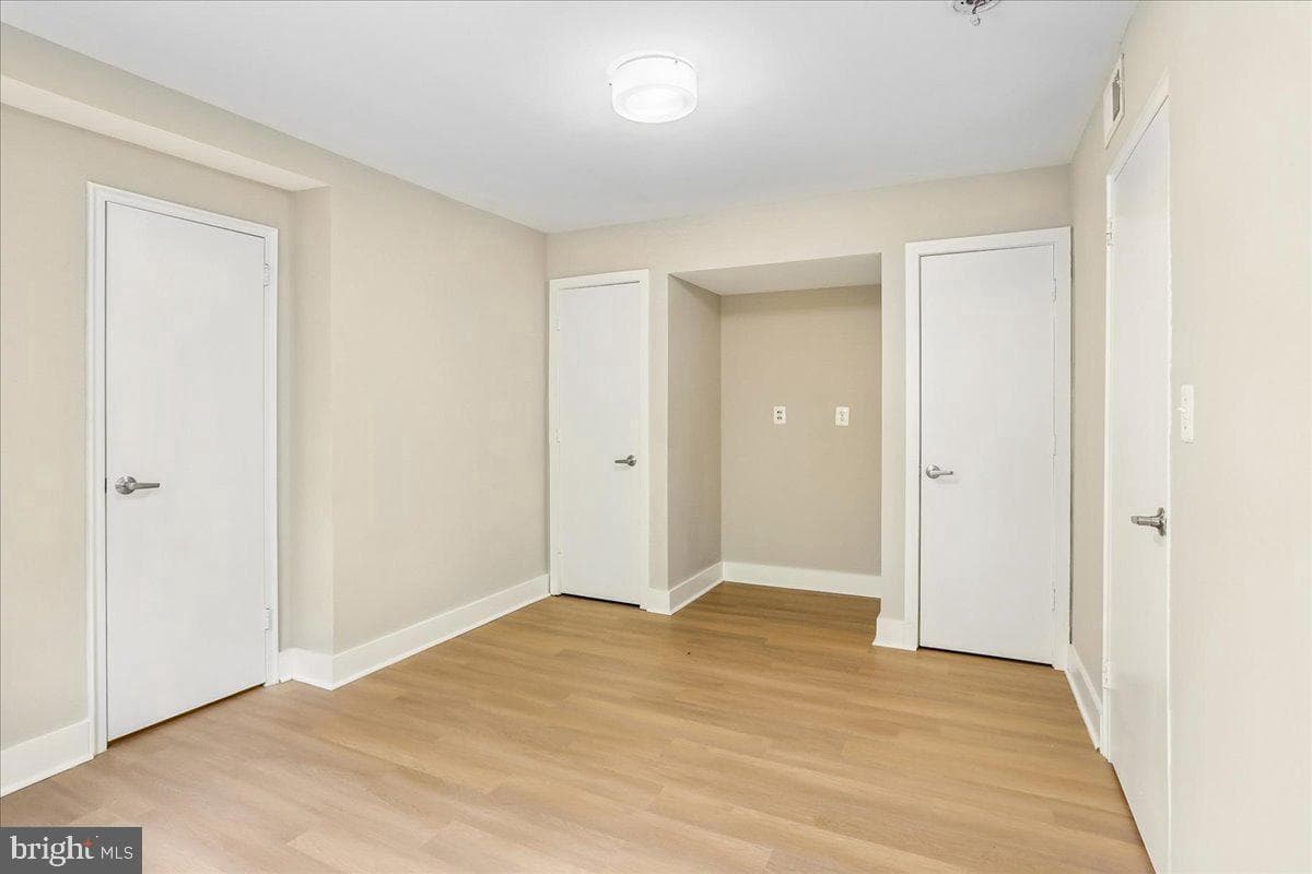 212 Oakwood Street SE #113 photo 27