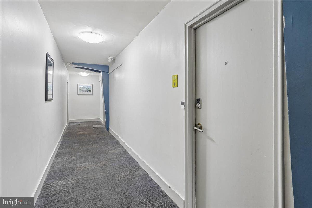 212 Oakwood Street SE #113 photo 40