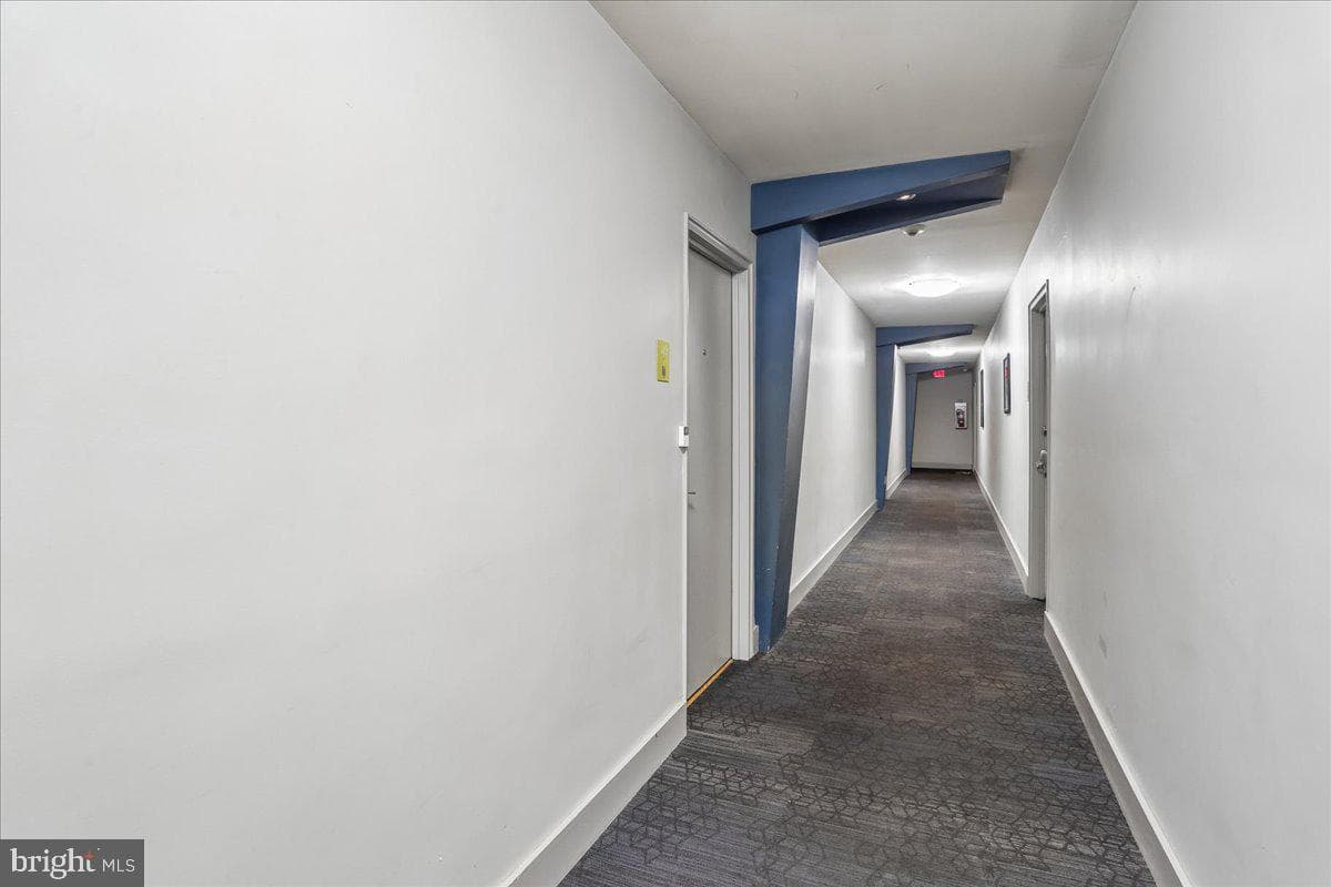 212 Oakwood Street SE #113 photo 41