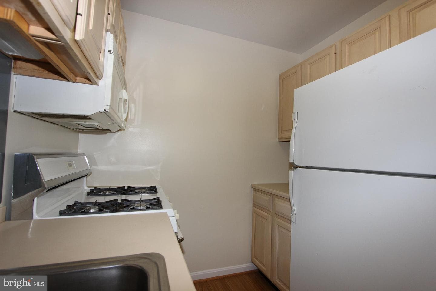 730 24th NW #308 photo 7