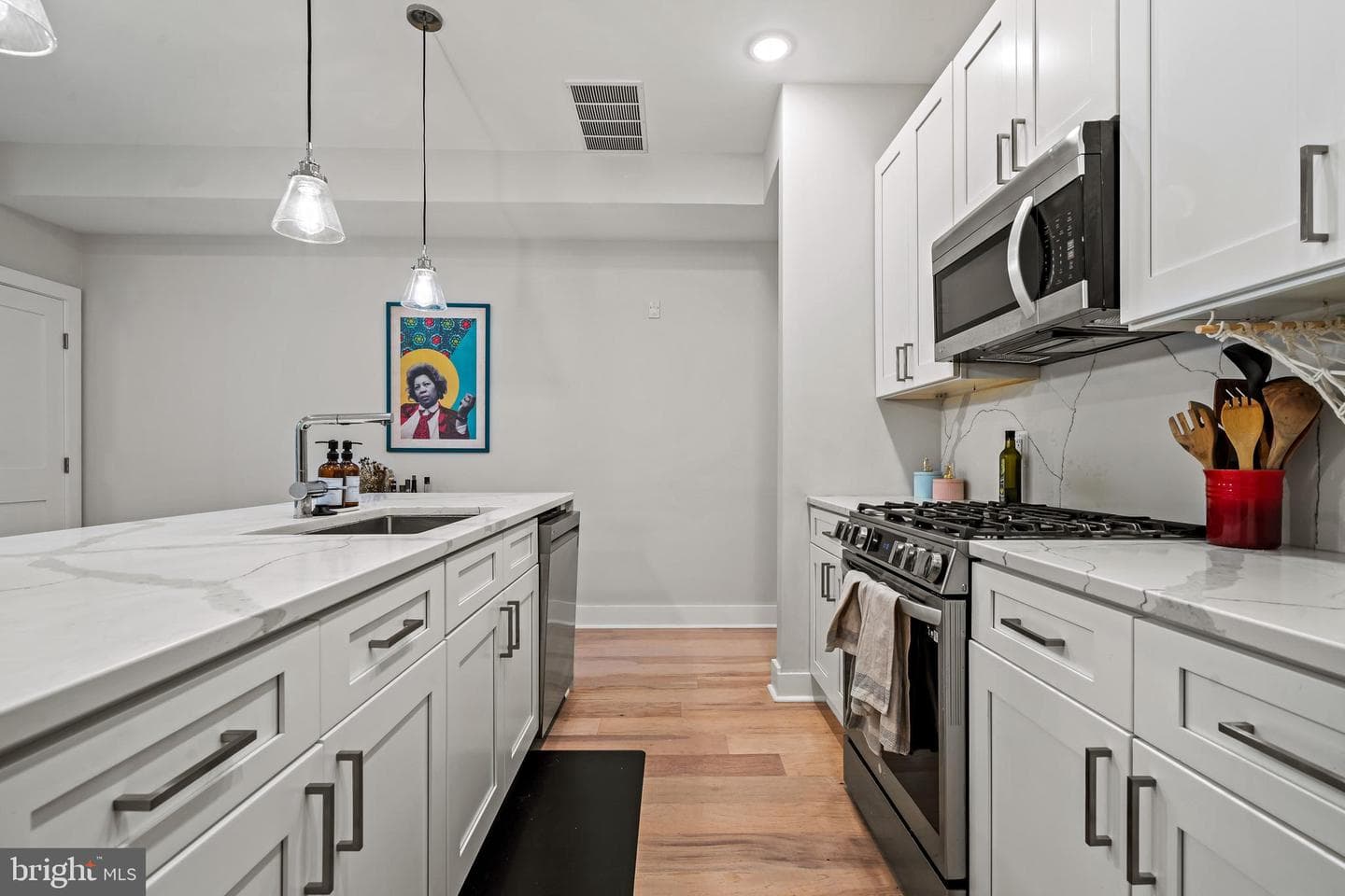 1223 Meigs Place NE #101 photo 8